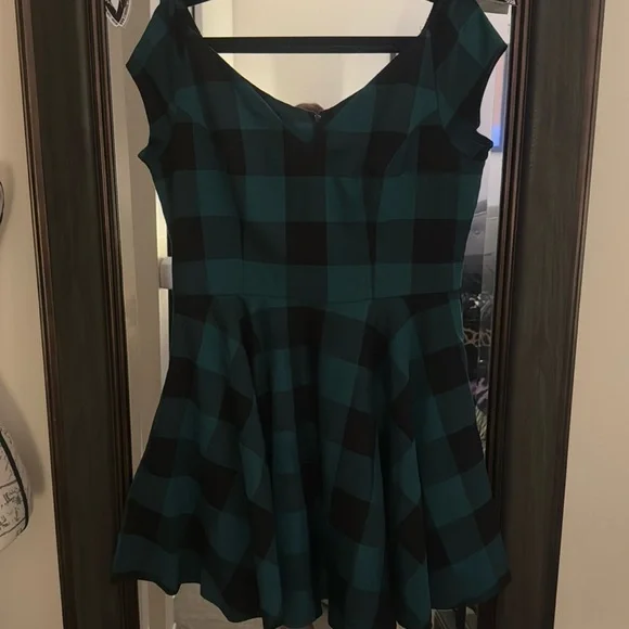 Hell Bunny Teen Spirit buffalo plaid dress - Picture 2 of 4